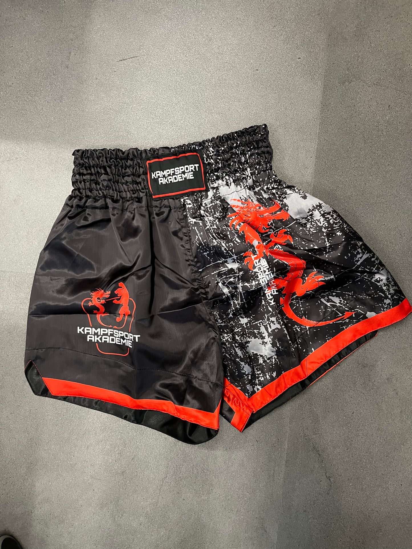 Thai-Hose Tiger-Drache