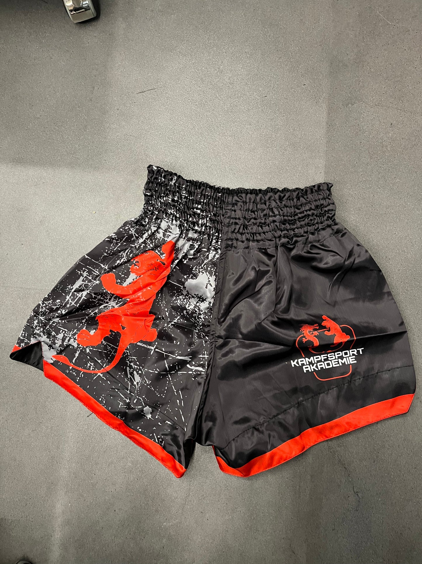 Thai-Hose Tiger-Drache