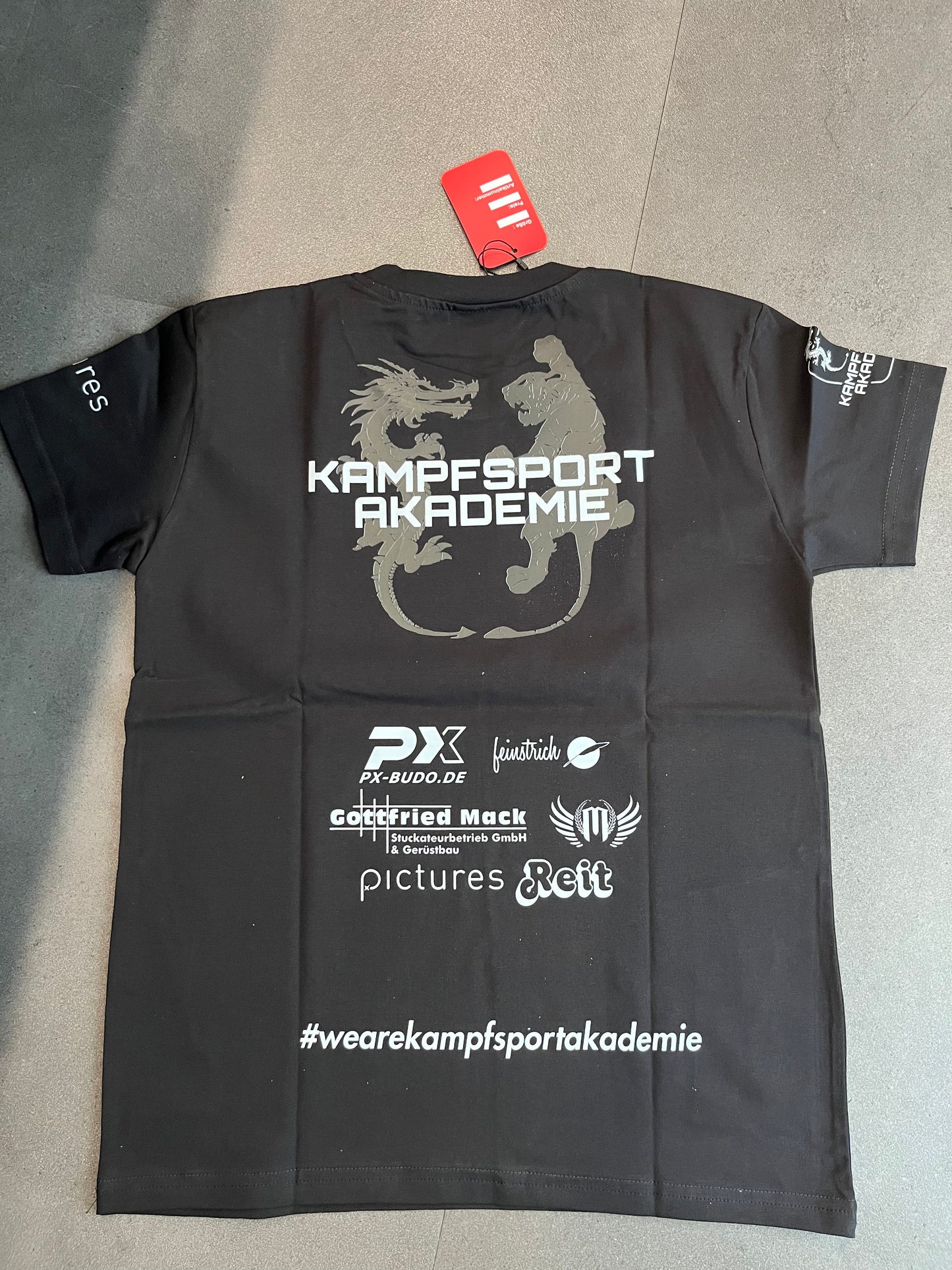 T-Shirt KA vs EVERYBODY